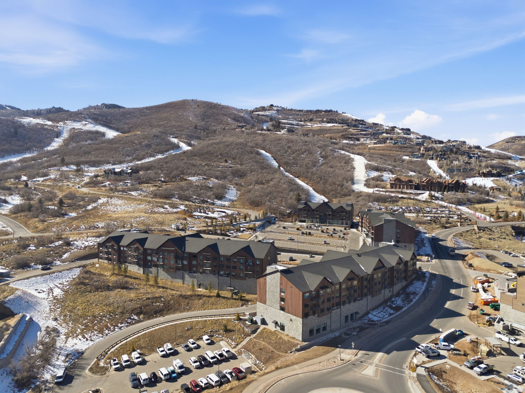 2303 DEER HOLLOW RD #1112 Park City, UT 84060