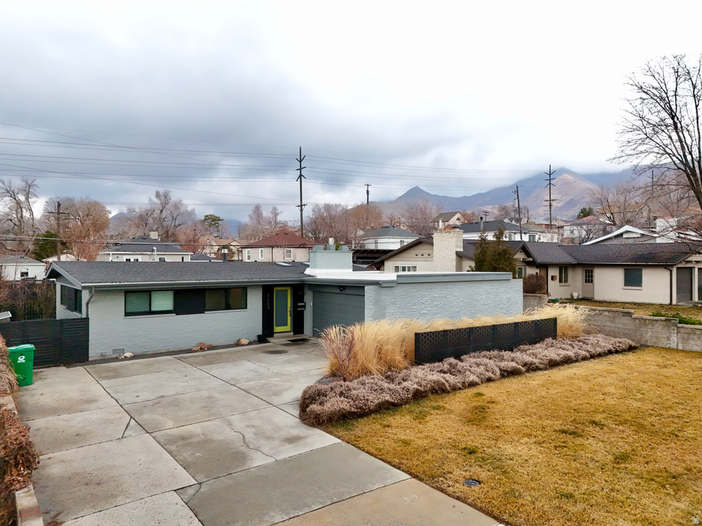 2203 E VIMONT AVE Millcreek, UT 84109