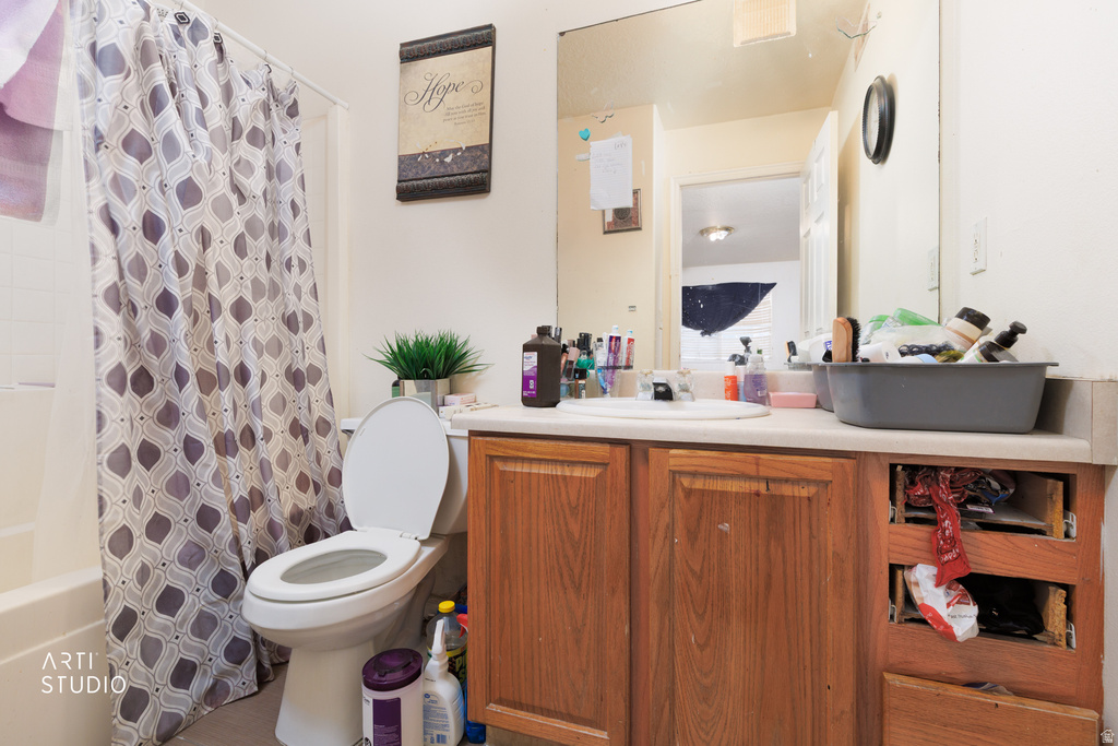 30 W 7500 S #18 Midvale, UT 84047