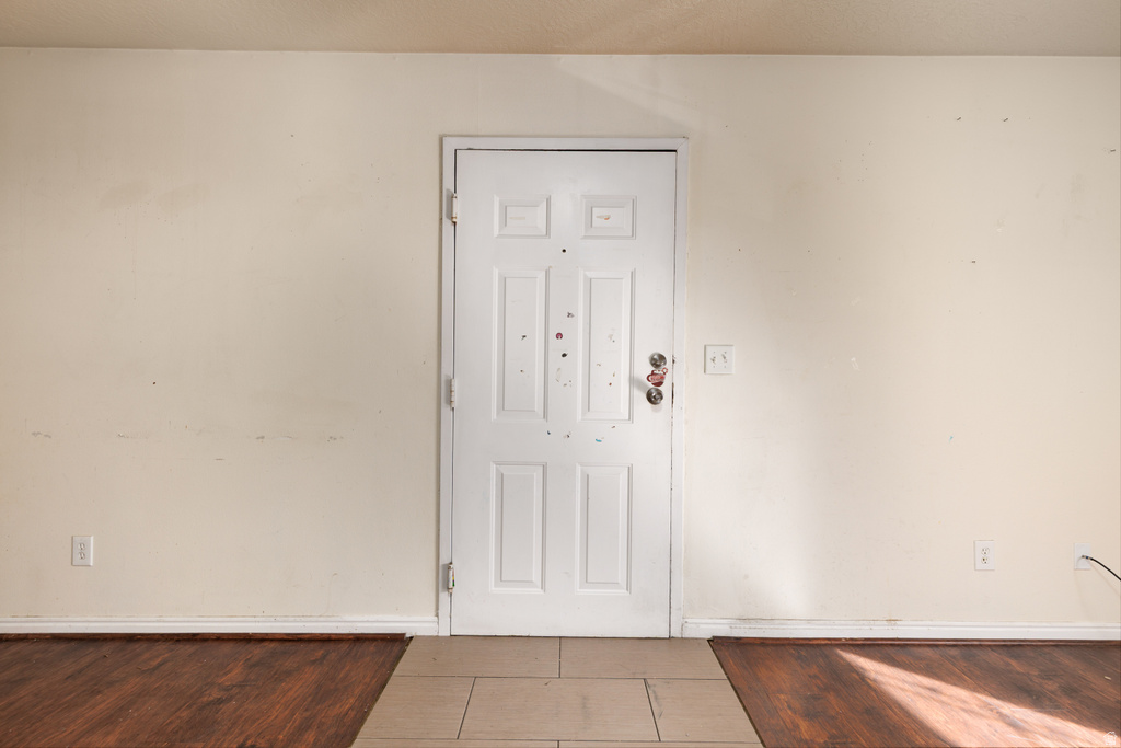 30 W 7500 S #18 Midvale, UT 84047