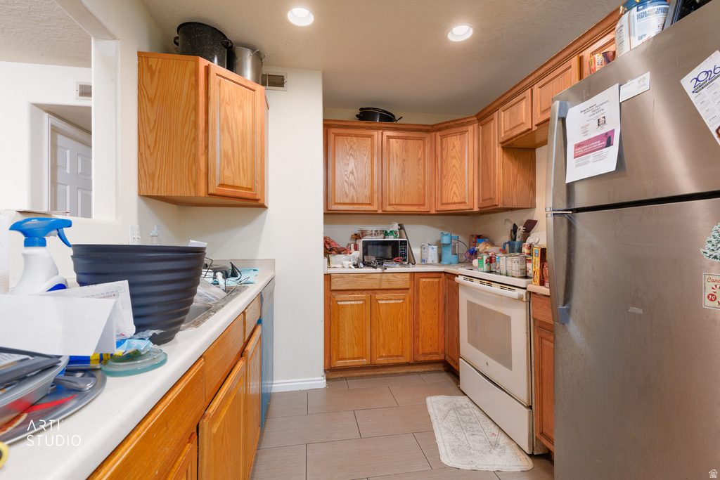 30 W 7500 S #18 Midvale, UT 84047