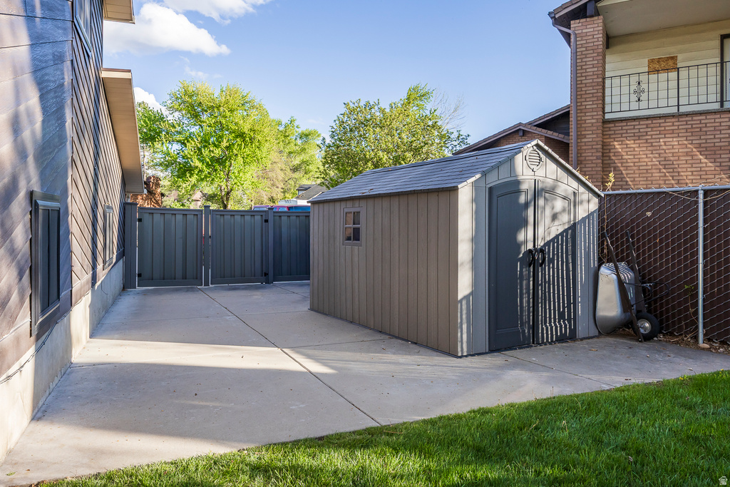 658 W 4150 S Riverdale, UT 84405