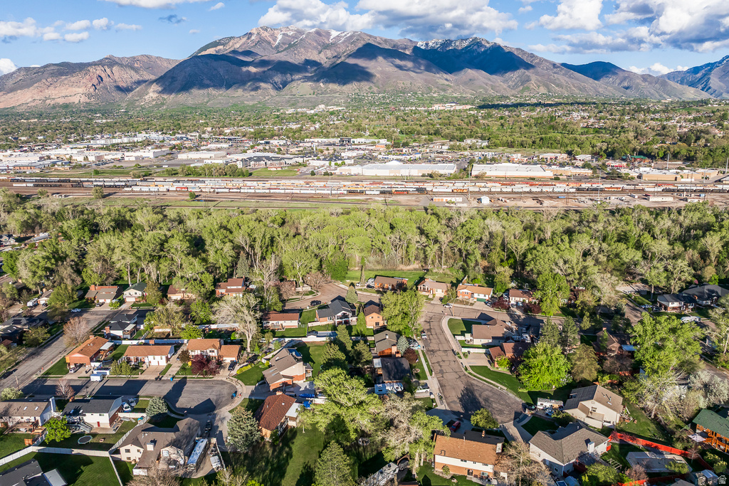 658 W 4150 S Riverdale, UT 84405