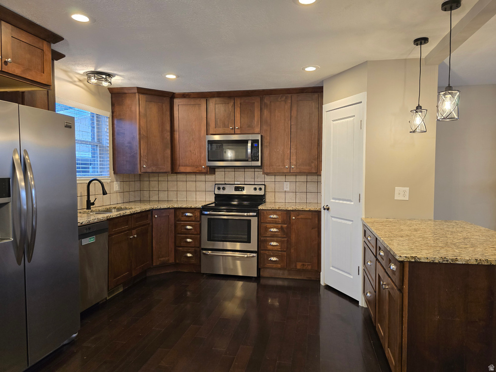 9457 S FOX HUNT DR #49 Sandy, UT 84092