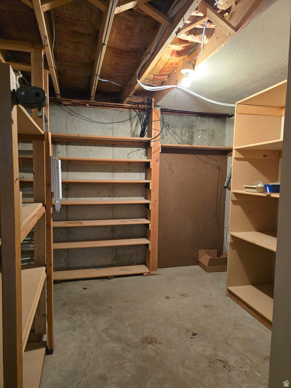 9457 S FOX HUNT DR #49 Sandy, UT 84092