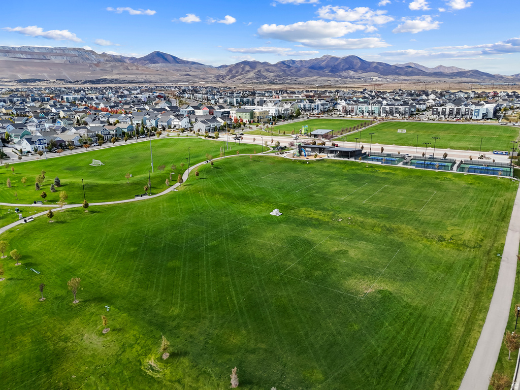 11656 S MORING POINT WAY #572 South Jordan, UT 84009
