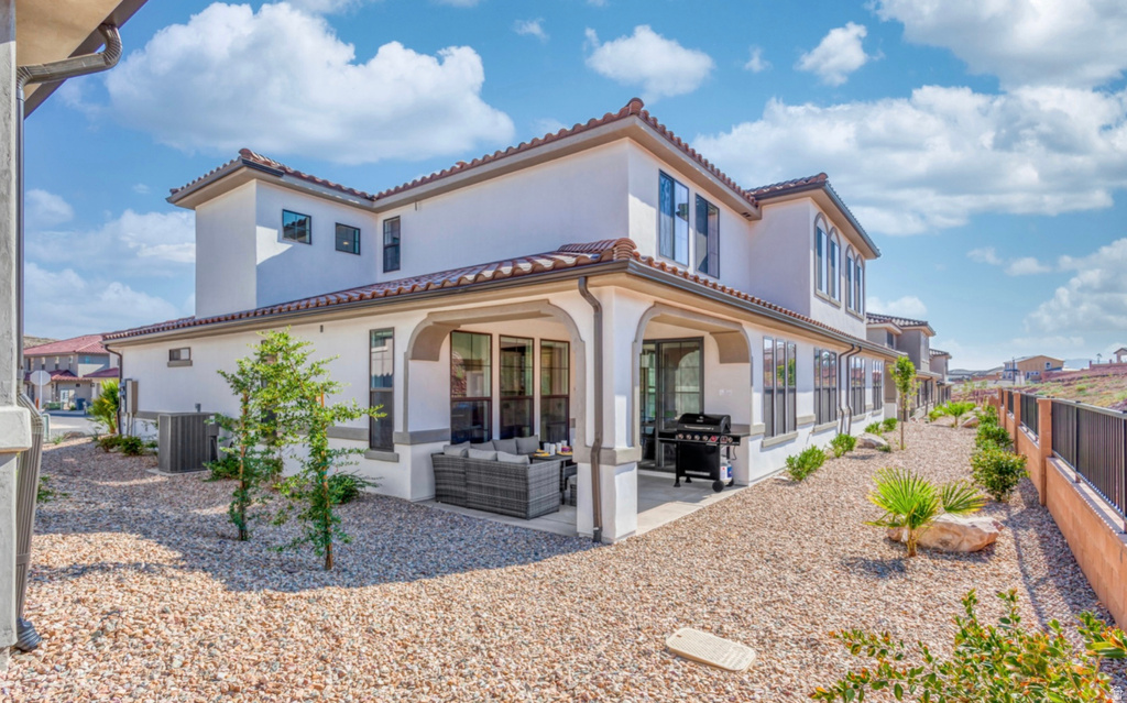 2311 N ESCONDIDO Washington, UT 84780