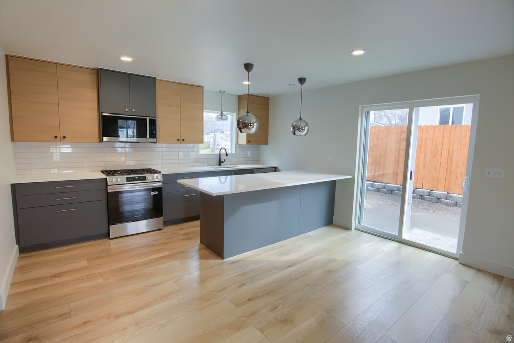 895 W LAKE ST Ogden, UT 84401