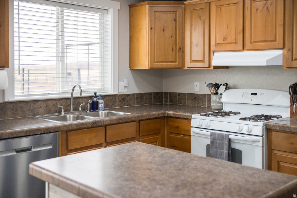 3483 E 1345 N Ballard, UT 84066