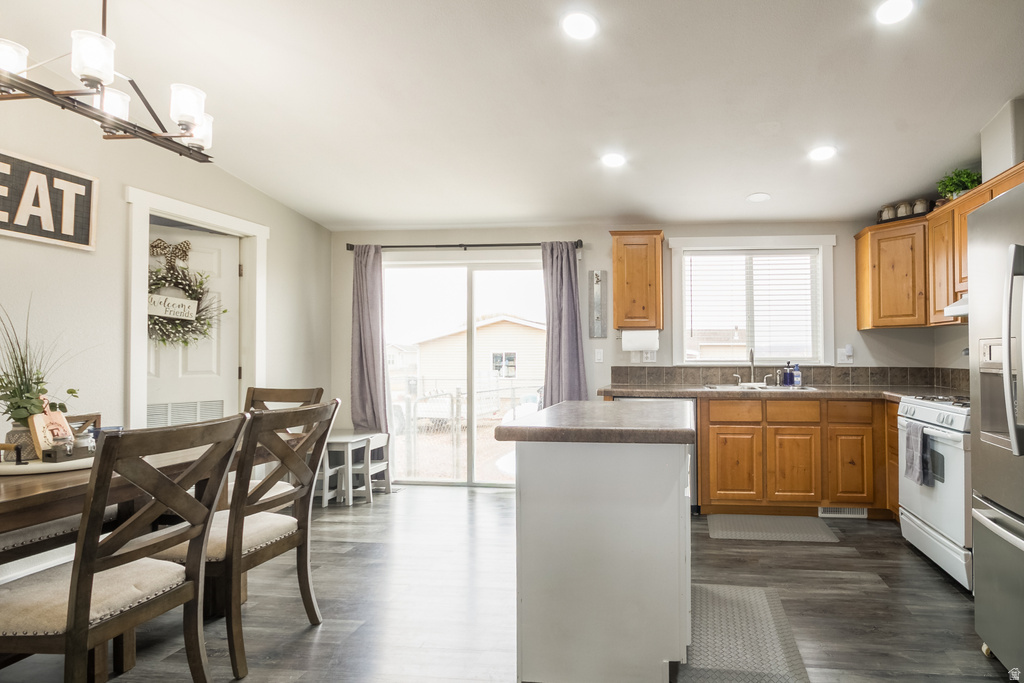 3483 E 1345 N Ballard, UT 84066