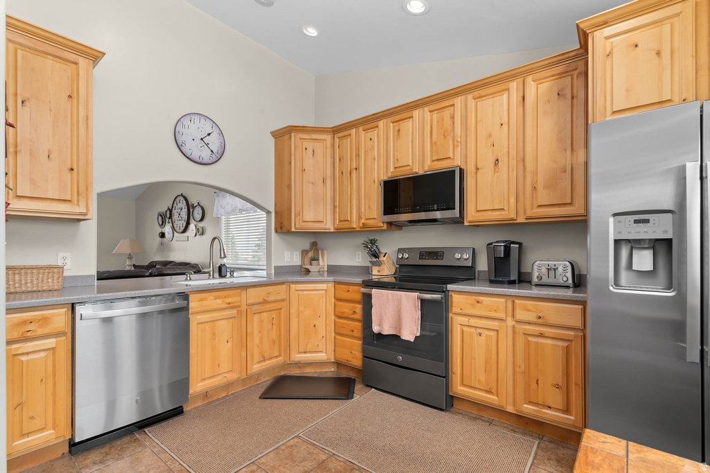 873 E 200 N Payson, UT 84651