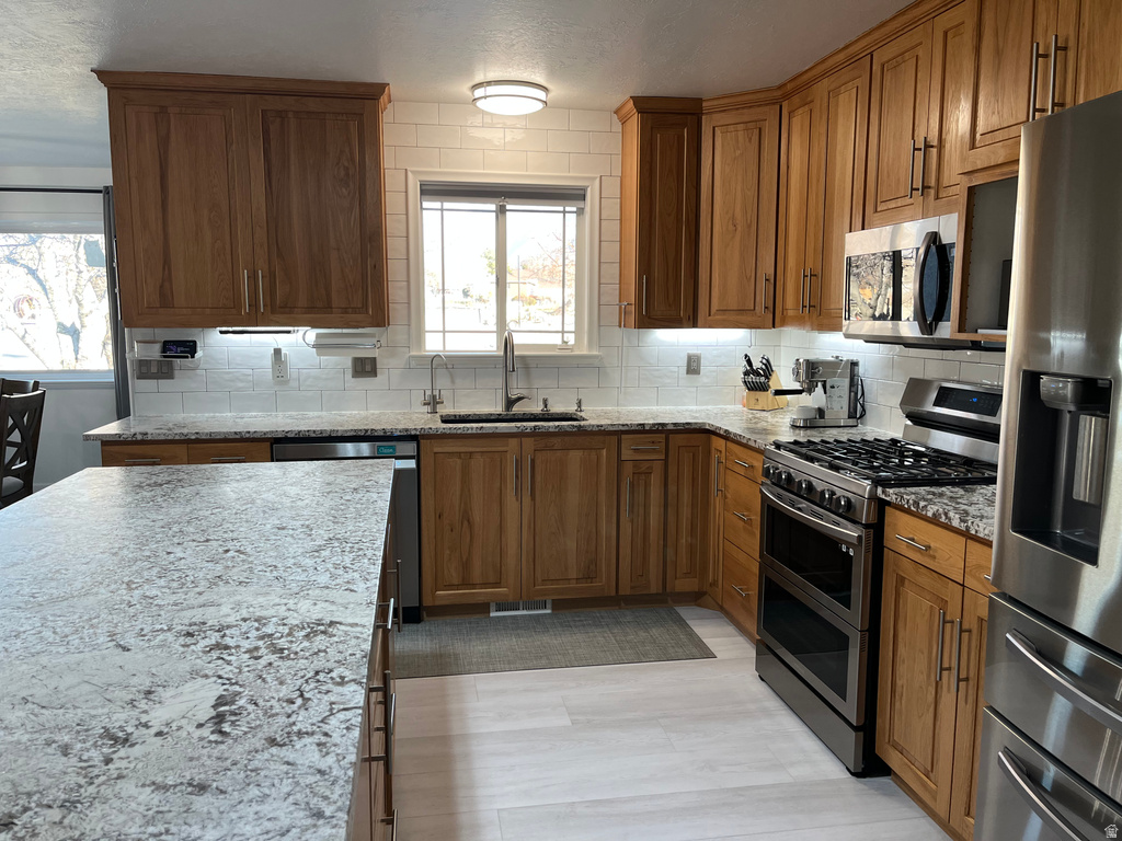 10945 S HYRUM PL Sandy, UT 84070