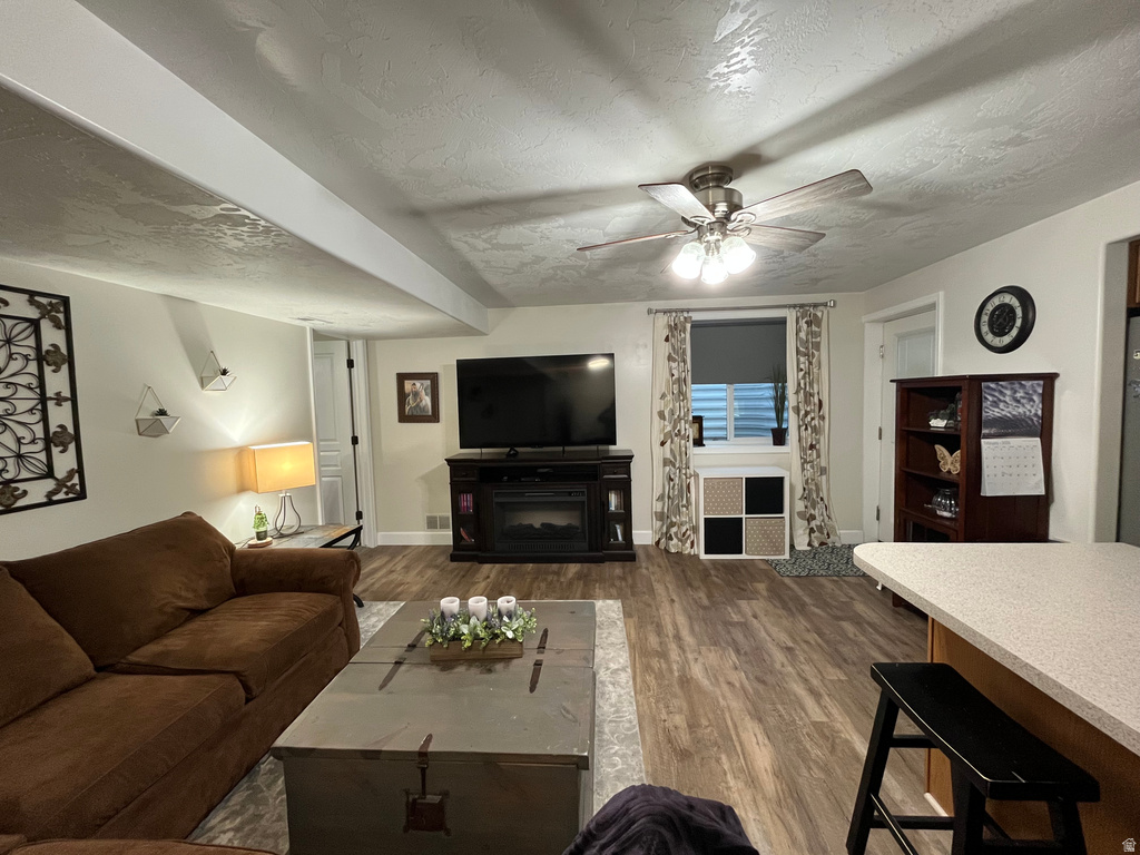 10945 S HYRUM PL Sandy, UT 84070