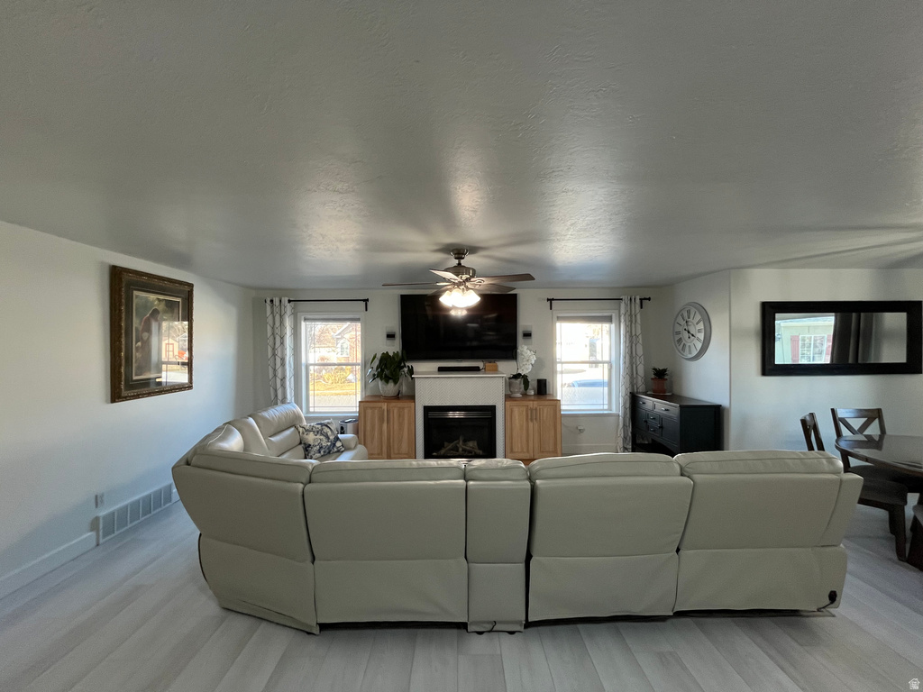 10945 S HYRUM PL Sandy, UT 84070