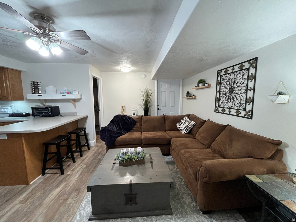 10945 S HYRUM PL Sandy, UT 84070