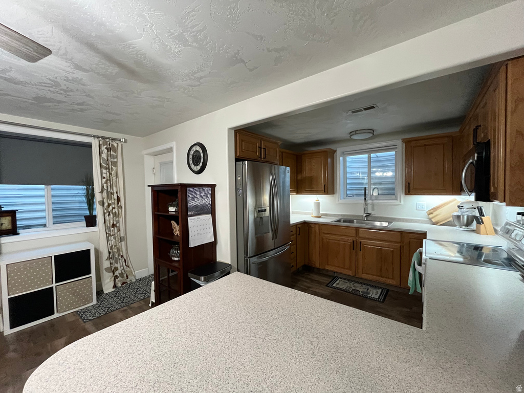10945 S HYRUM PL Sandy, UT 84070