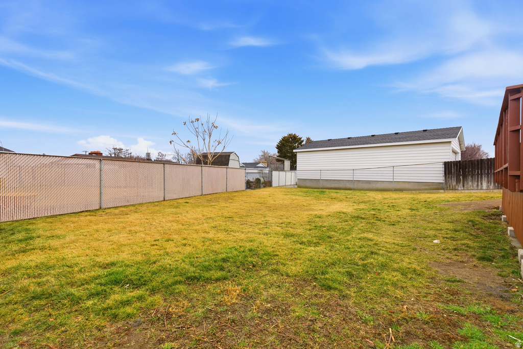 4692 W PALMER DR West Valley City, UT 84120