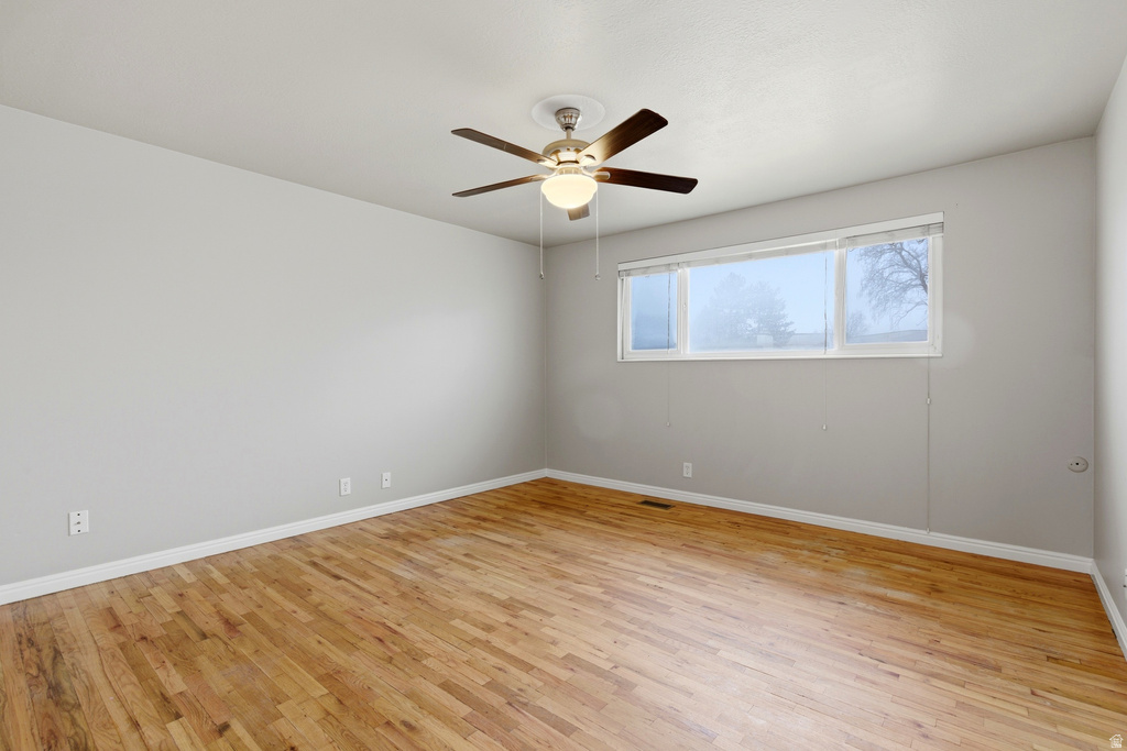 4692 W PALMER DR West Valley City, UT 84120