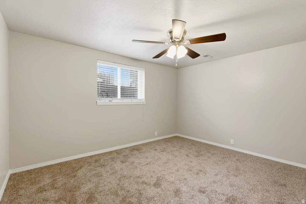 4692 W PALMER DR West Valley City, UT 84120