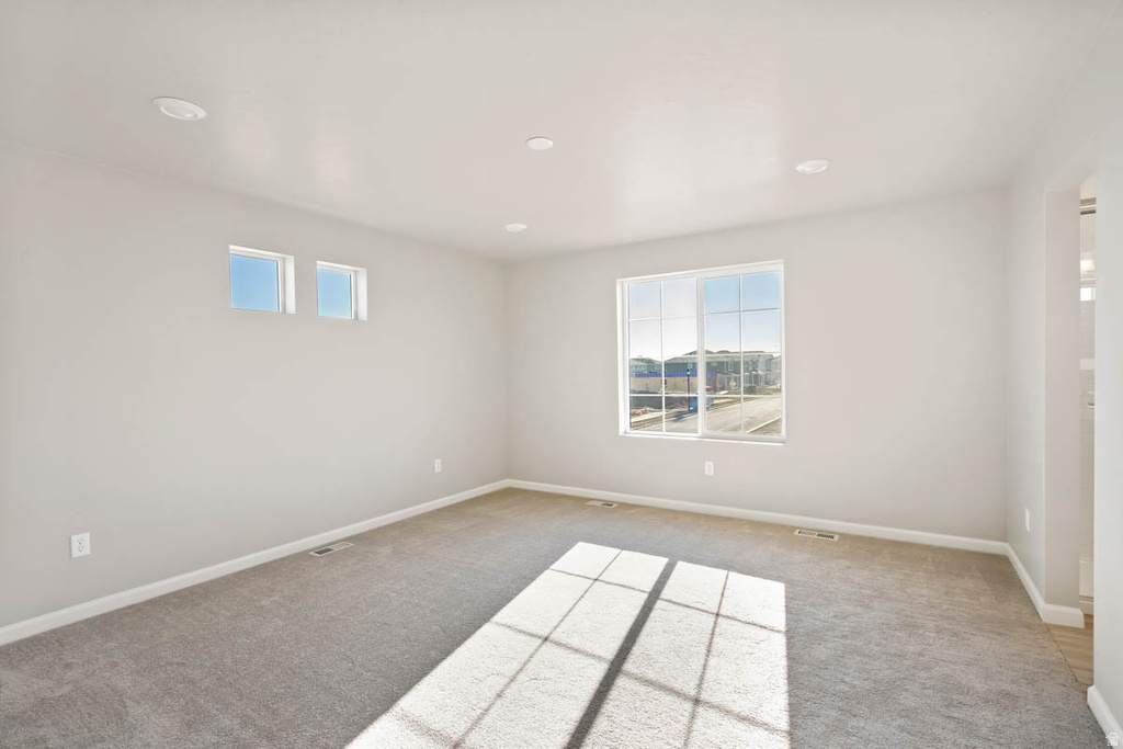 264 N ROUNDABOUT ST Saratoga Springs, UT 84045