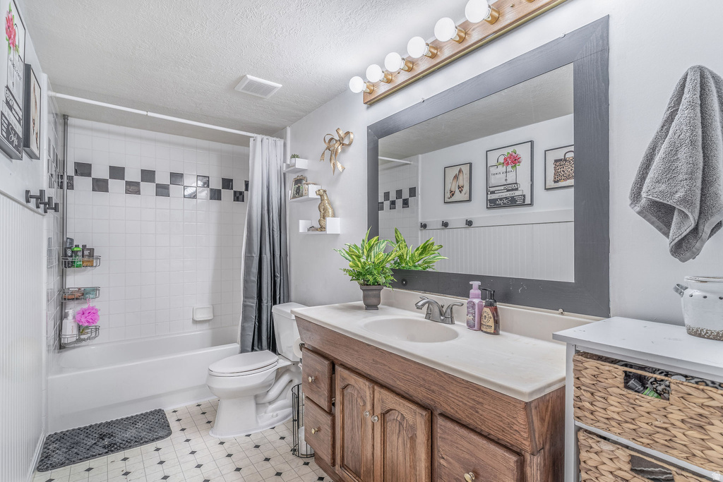 729 E CRESTVIEW DR Tooele, UT 84074