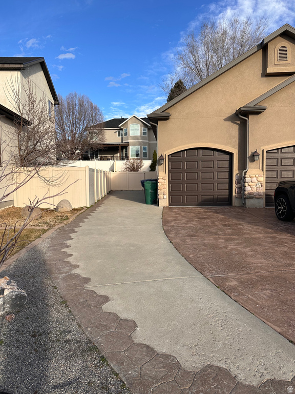 11521 S BLACK FOREST DR Sandy, UT 84094