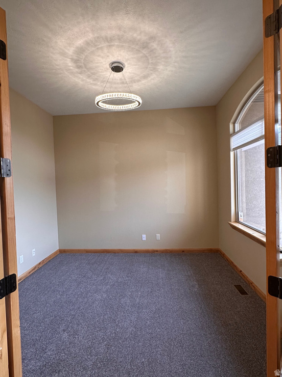 11521 S BLACK FOREST DR Sandy, UT 84094