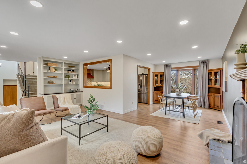 1638 COUNTRY HILLS DR Ogden, UT 84403