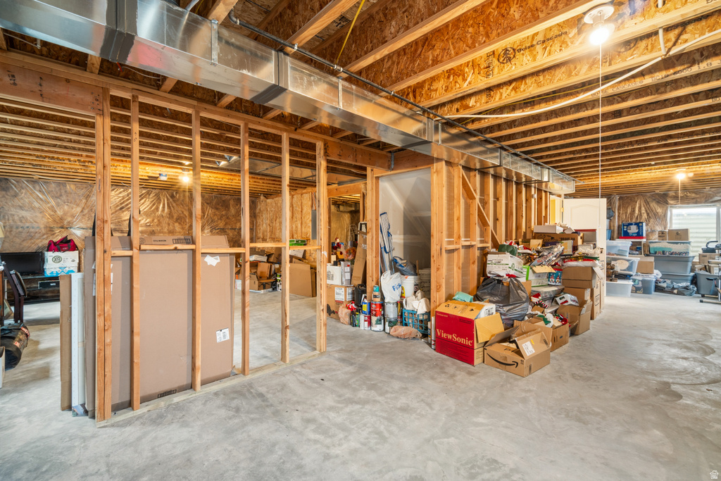 1087 S 1010 W Tooele, UT 84074