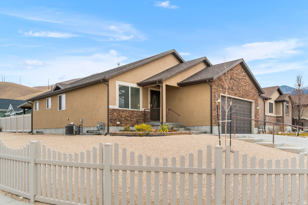 1087 S 1010 W Tooele, UT 84074