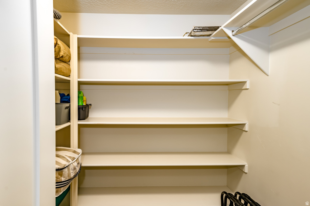 1283 N GALLEN ROAD RD Santa Clara, UT 84765