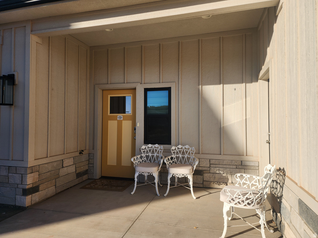 1283 N GALLEN ROAD RD Santa Clara, UT 84765