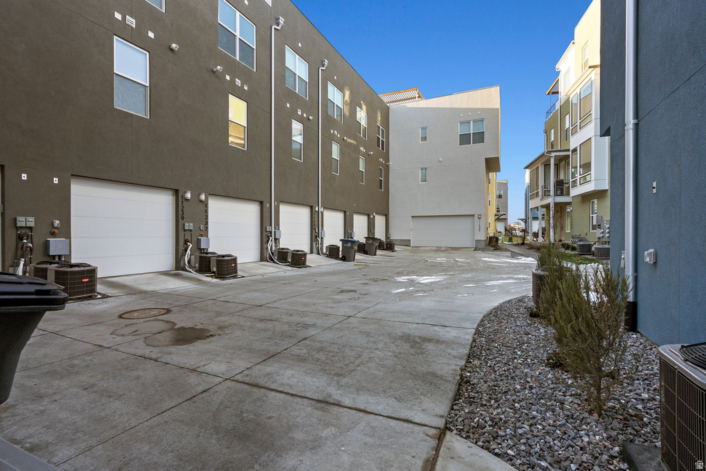 11237 S FREESTONE RD South Jordan, UT 84009