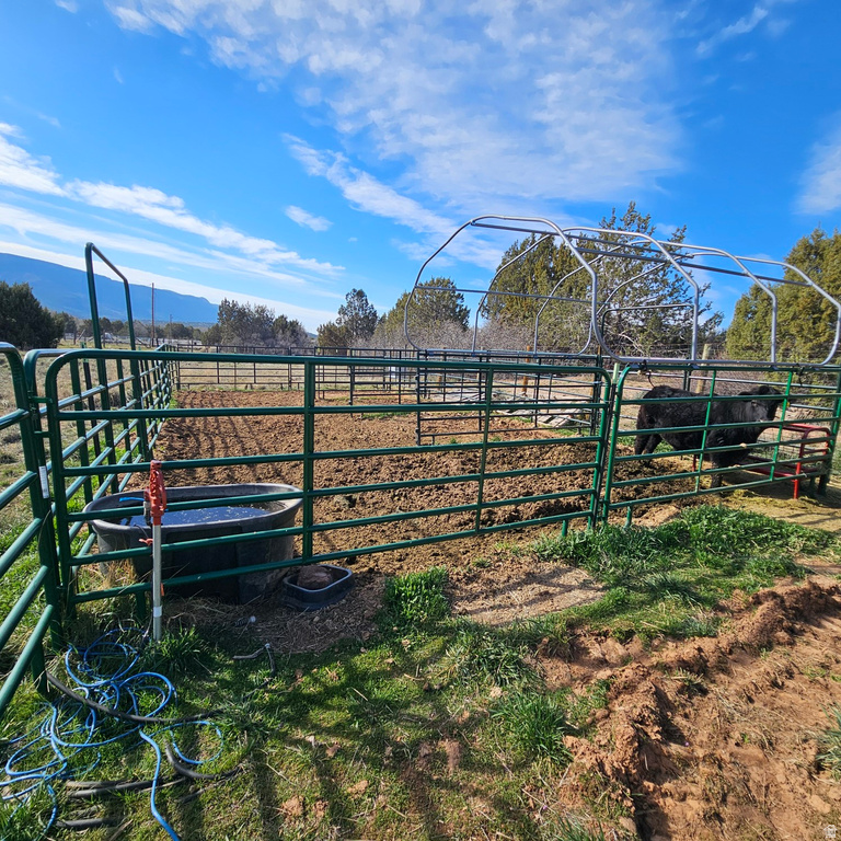 2204 S OLD HIGHWAY 91 New Harmony, UT 84757