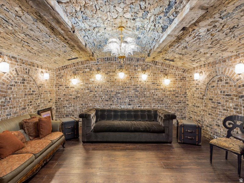 5734 E LEWIS POINT CIR Huntsville, UT 84317