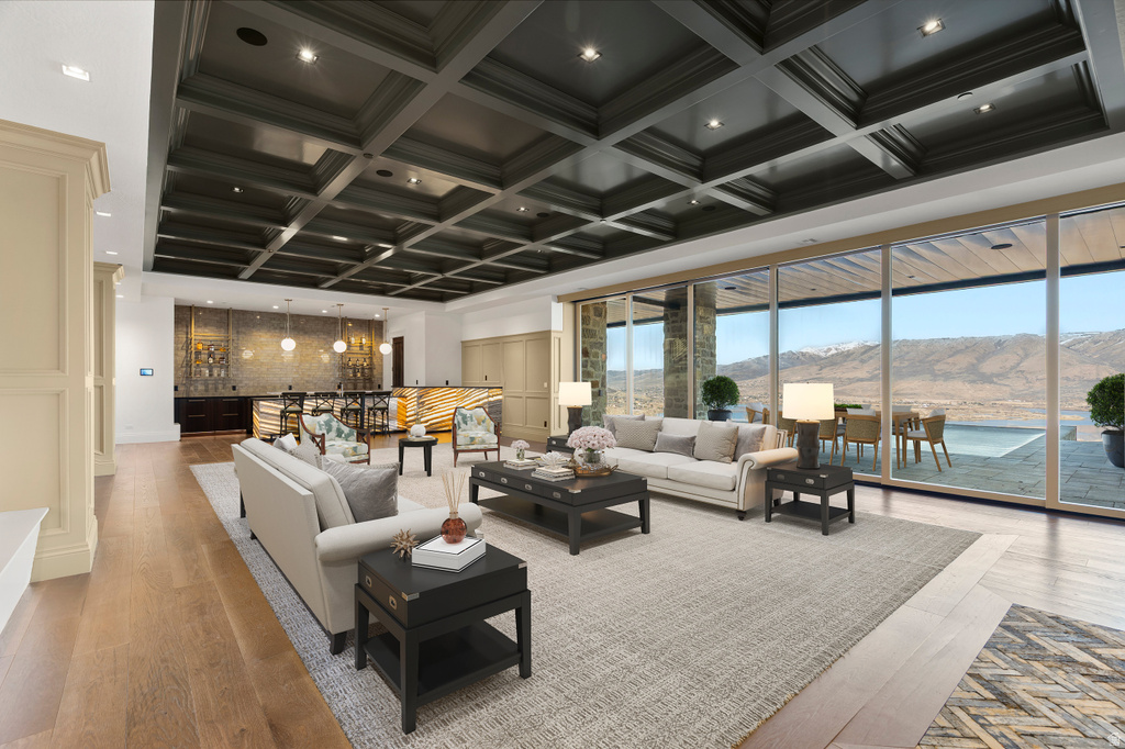 5734 E LEWIS POINT CIR Huntsville, UT 84317