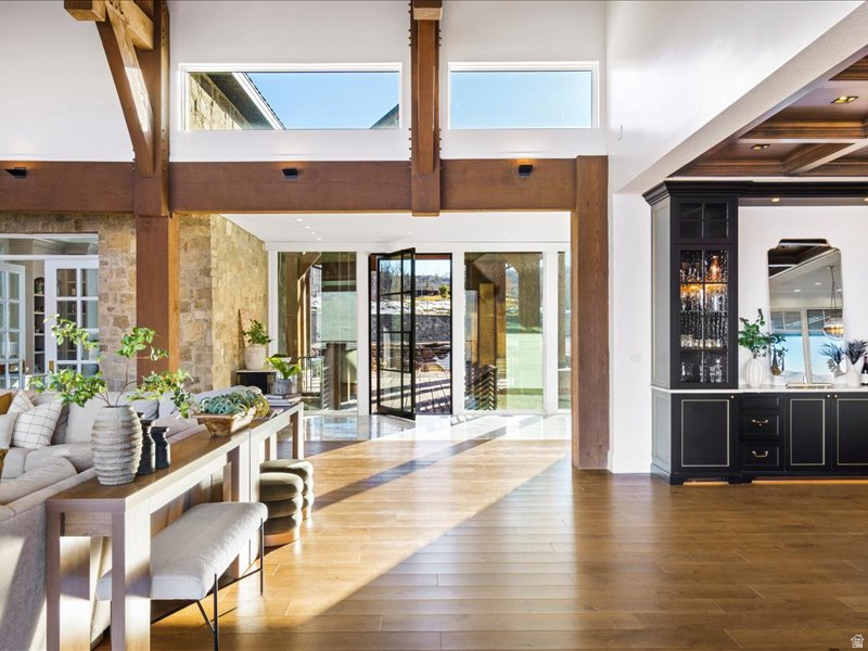 5734 E LEWIS POINT CIR Huntsville, UT 84317