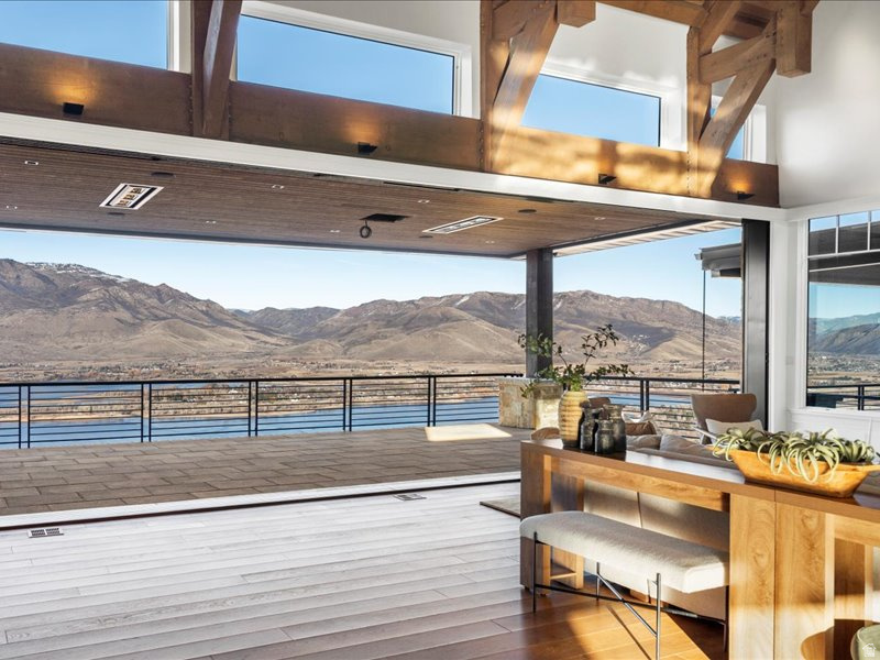 5734 E LEWIS POINT CIR Huntsville, UT 84317