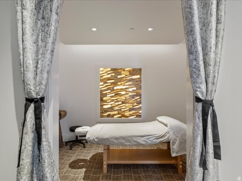 5734 E LEWIS POINT CIR Huntsville, UT 84317