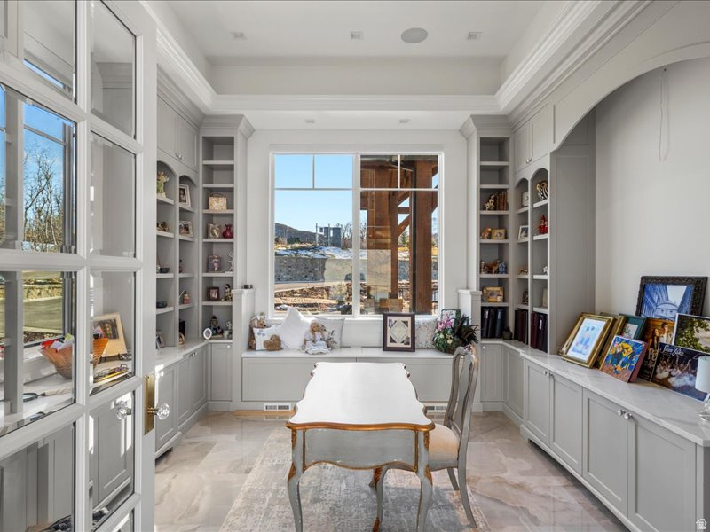 5734 E LEWIS POINT CIR Huntsville, UT 84317