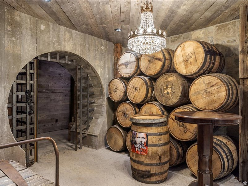 5734 E LEWIS POINT CIR Huntsville, UT 84317