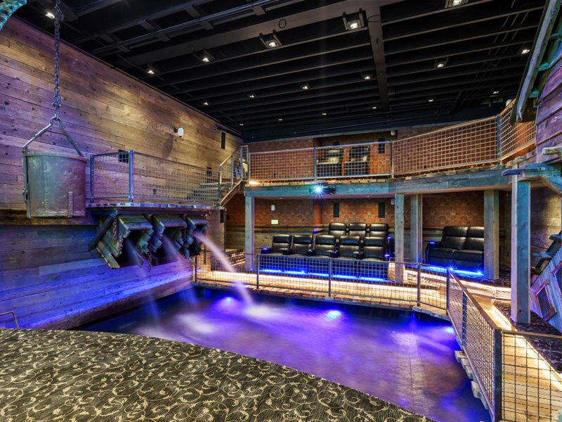 5734 E LEWIS POINT CIR Huntsville, UT 84317