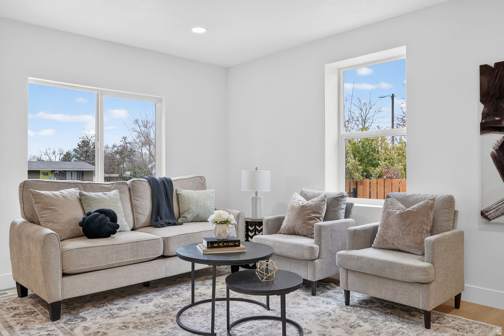 3957 S 1000 E Millcreek, UT 84124