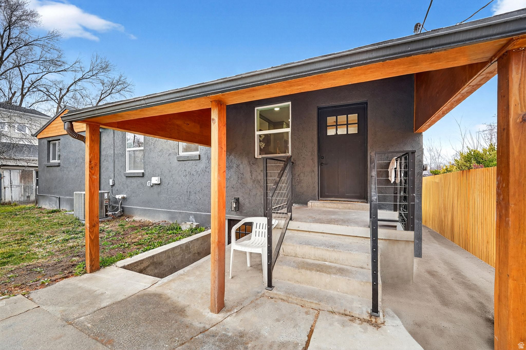 3957 S 1000 E Millcreek, UT 84124