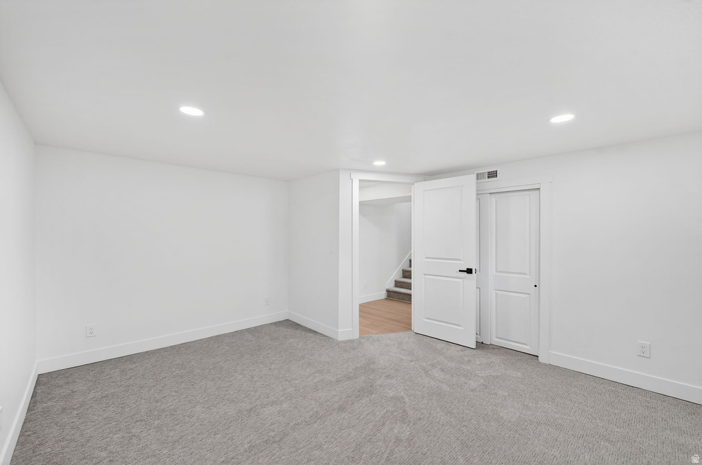 3957 S 1000 E Millcreek, UT 84124