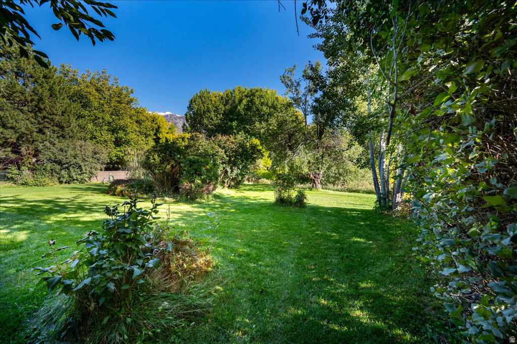 1476 E KAYSCREEK DR Layton, UT 84040