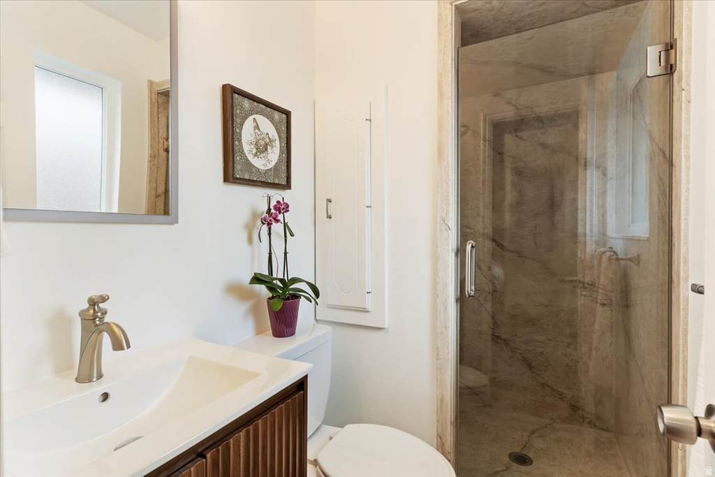 1476 E KAYSCREEK DR Layton, UT 84040