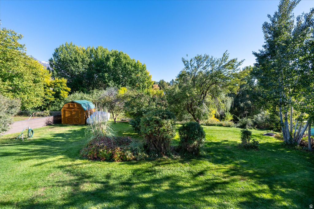 1476 E KAYSCREEK DR Layton, UT 84040