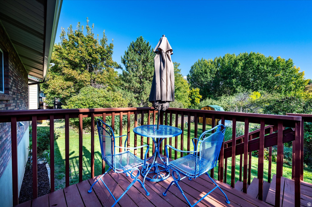 1476 E KAYSCREEK DR Layton, UT 84040