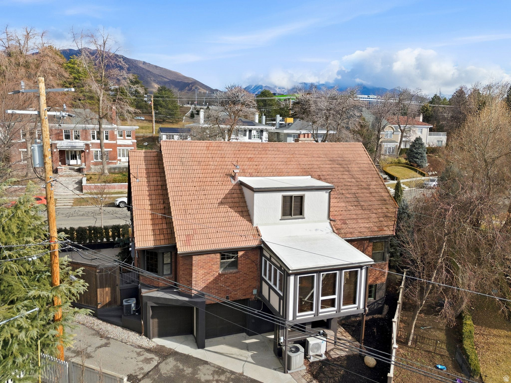 29 N WOLCOTT ST Salt Lake City, UT 84103